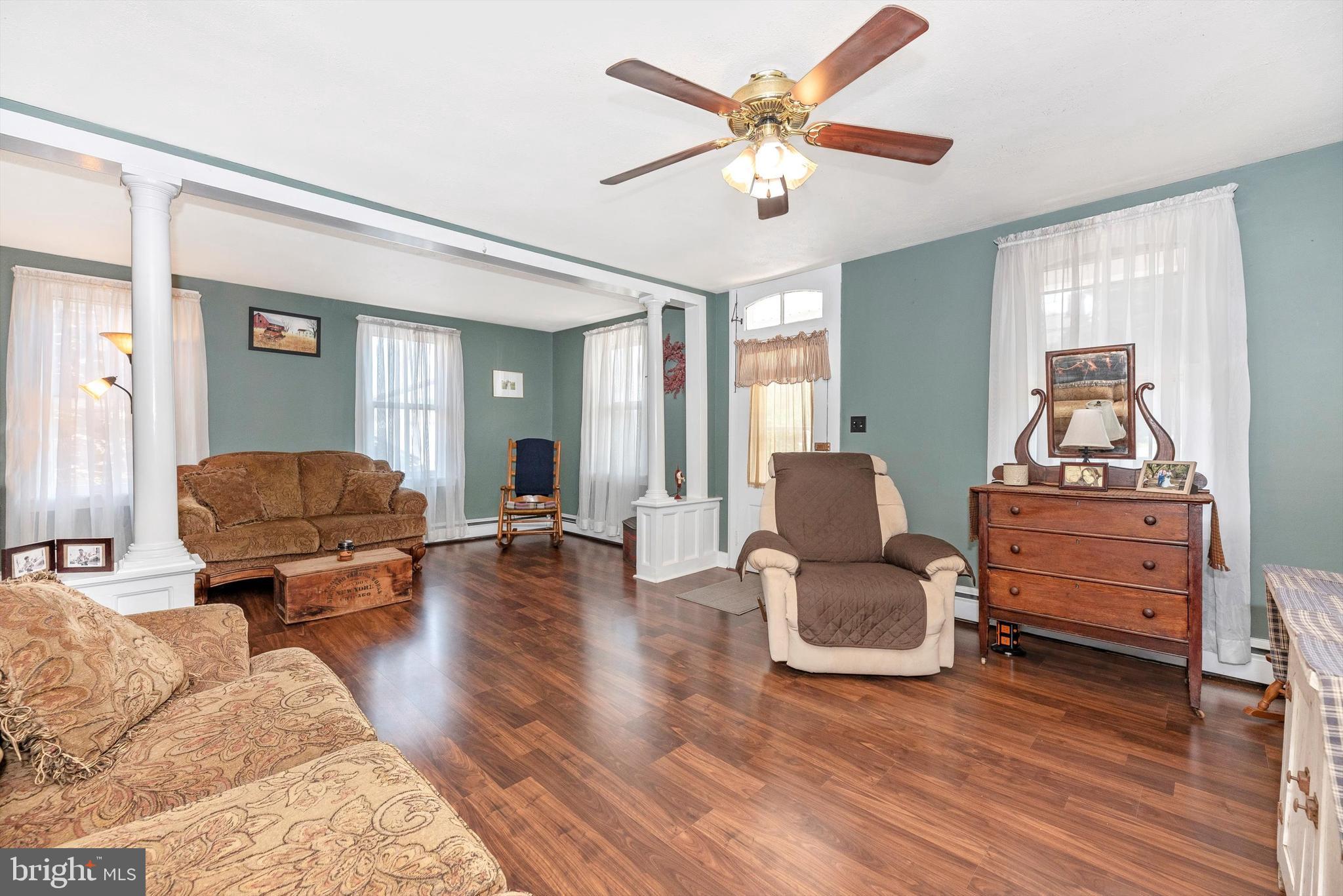 8212 Rocky Ridge Road Thurmont, MD 21788 - Photo 5 of 38