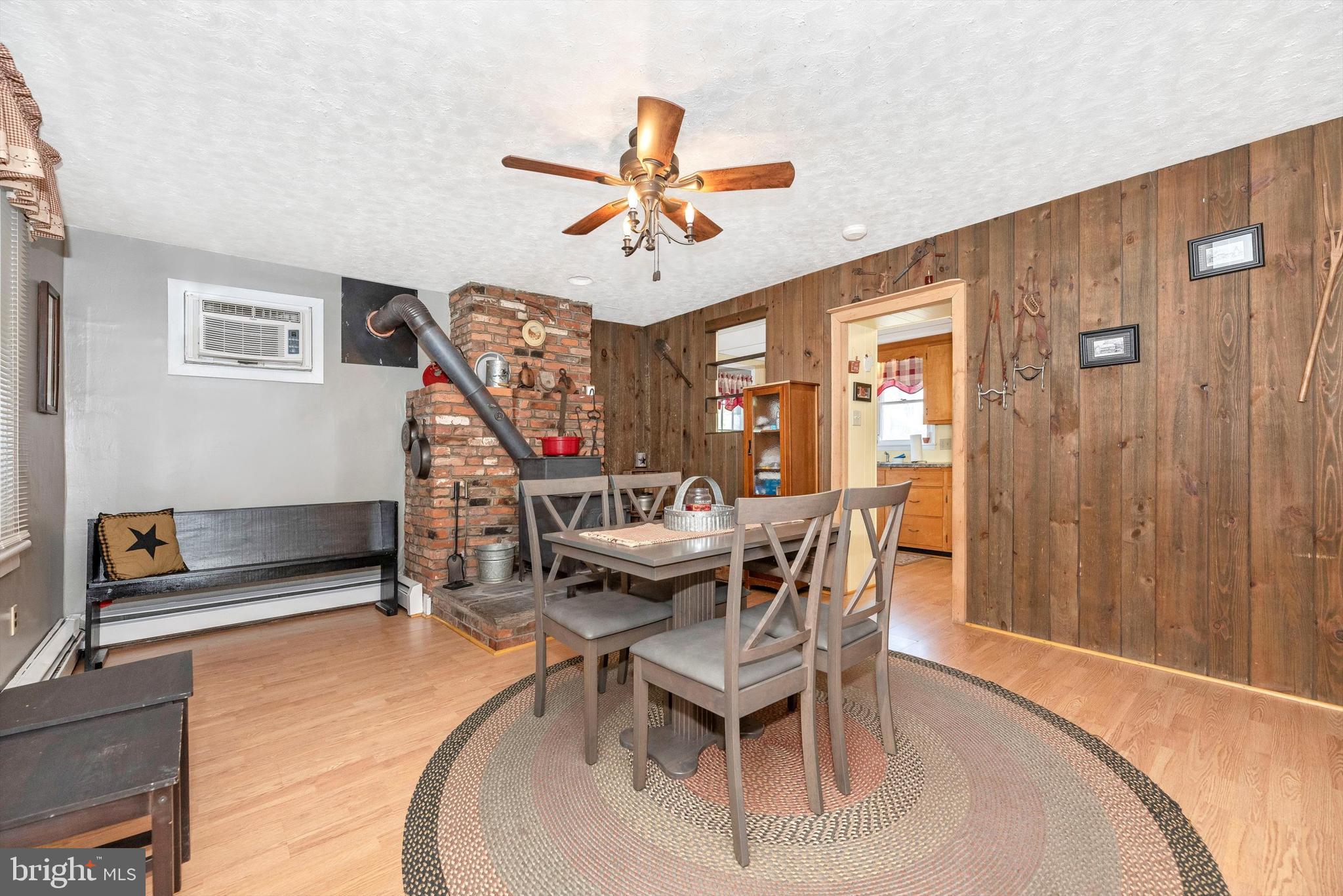 8212 Rocky Ridge Road Thurmont, MD 21788 - Photo 9 of 38