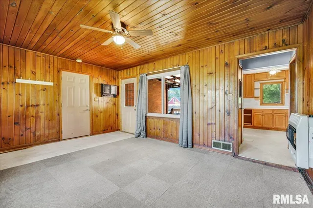 $122,500 | 423 West Chestnut Street, Chillicothe, IL 61523