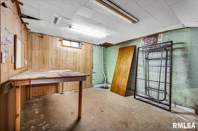 $122,500 | 423 West Chestnut Street, Chillicothe, IL 61523