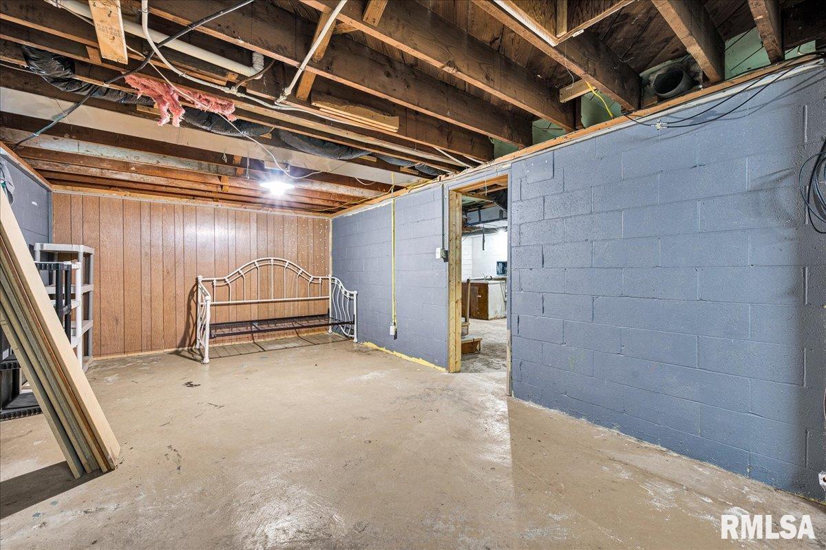 423 West Chestnut Street Chillicothe, IL 61523 - Photo 18 of 24