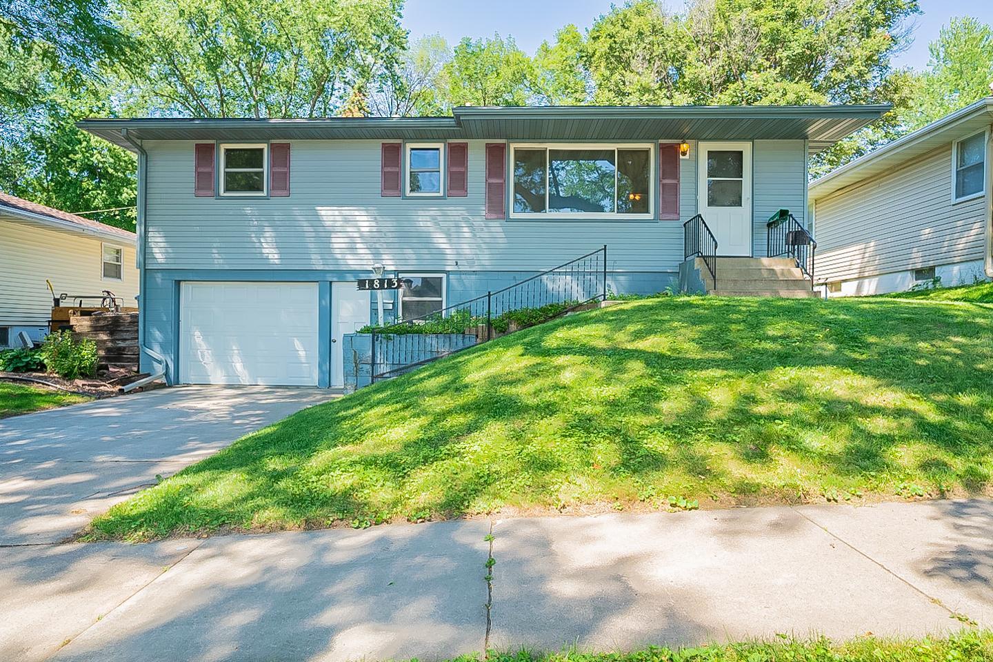 1813 16 1/2 Street Northwest Rochester, MN 55901 - Photo 1 of 1 Gallery Image 1