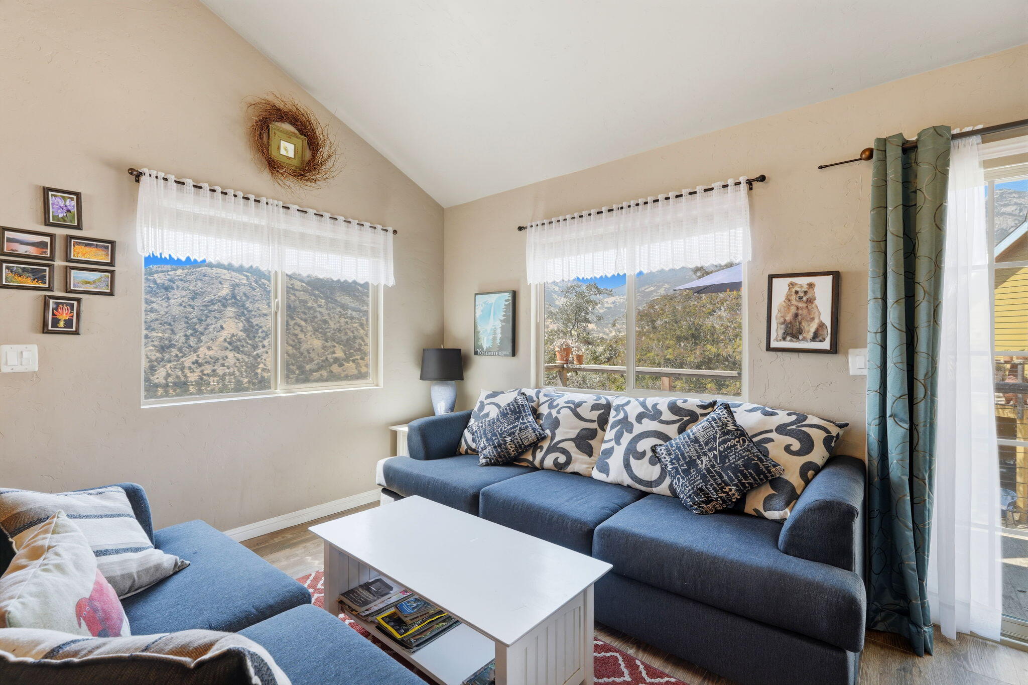 45771 Mineral King Road Three Rivers, CA 93271 - Photo 71 of 102 84-45771_Mineral_King_Rd_-_Airbnb_008