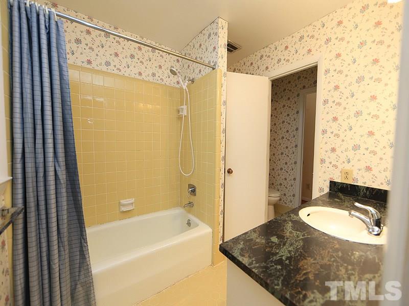 101 Merwin Road Raleigh, NC 27606 - Photo 14 of 25