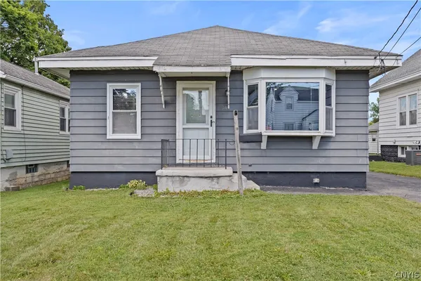 $170,000 | 128 Harford Road, Syracuse, NY 13208