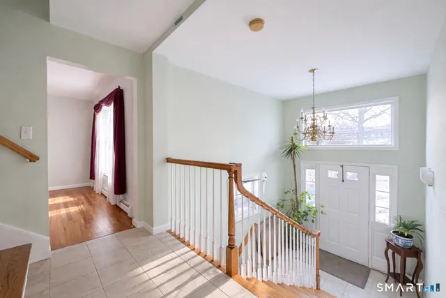 $1,100,000 | 98 Scofield Avenue, Stamford, CT 06906