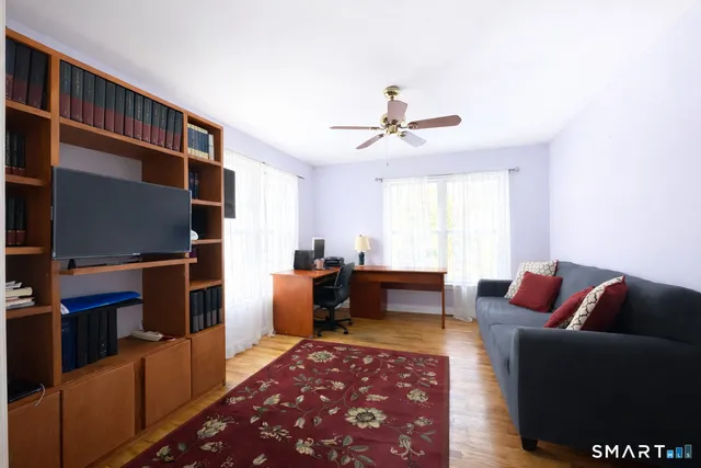 $1,100,000 | 98 Scofield Avenue, Stamford, CT 06906