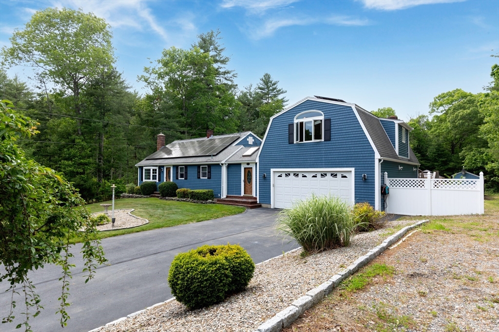 244 Holmes Street Halifax, MA 02338 - Photo 2 of 42