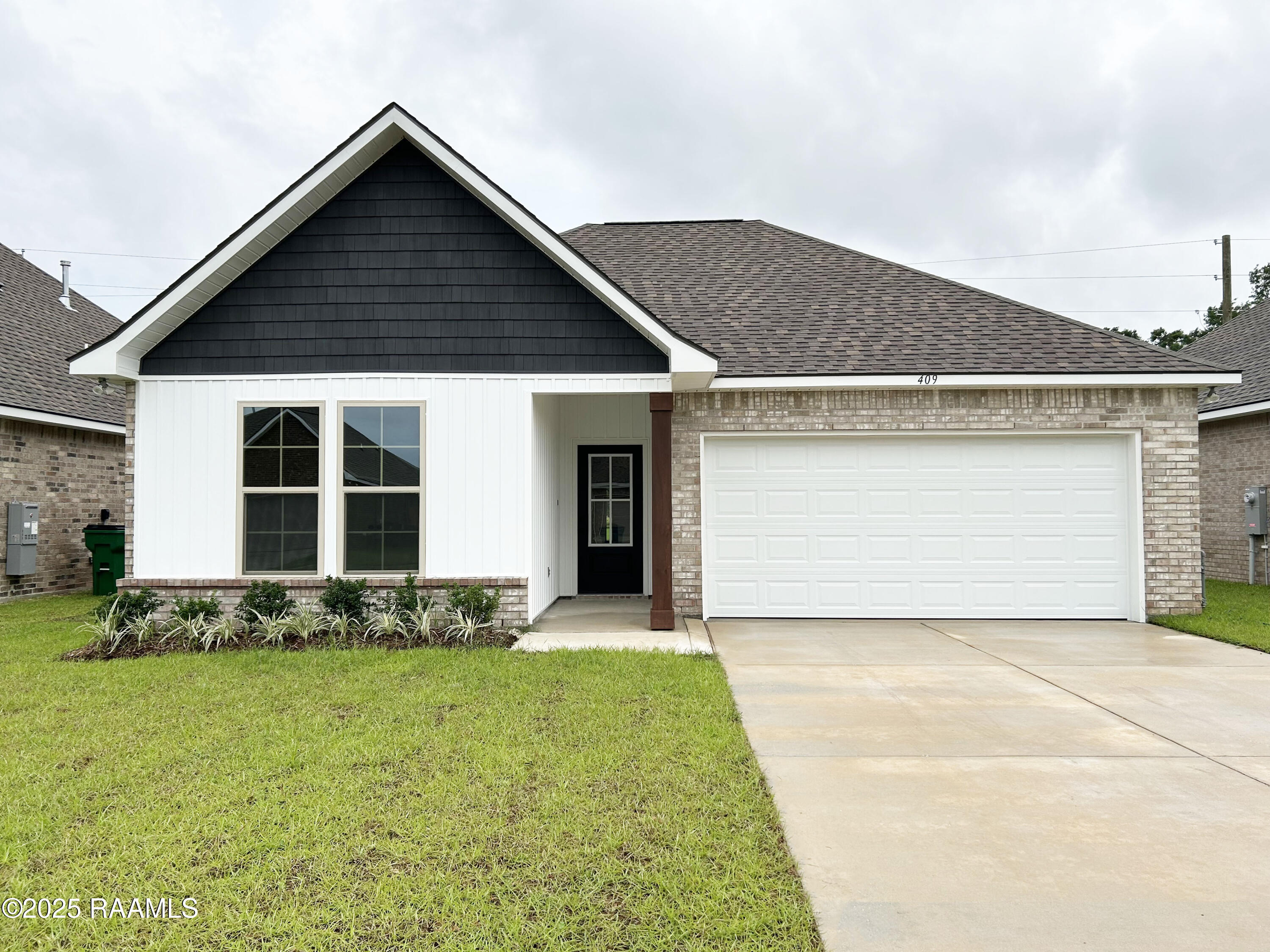 409 Weaver Way Maurice, LA 70555 - Photo 1 of 12 FRONT