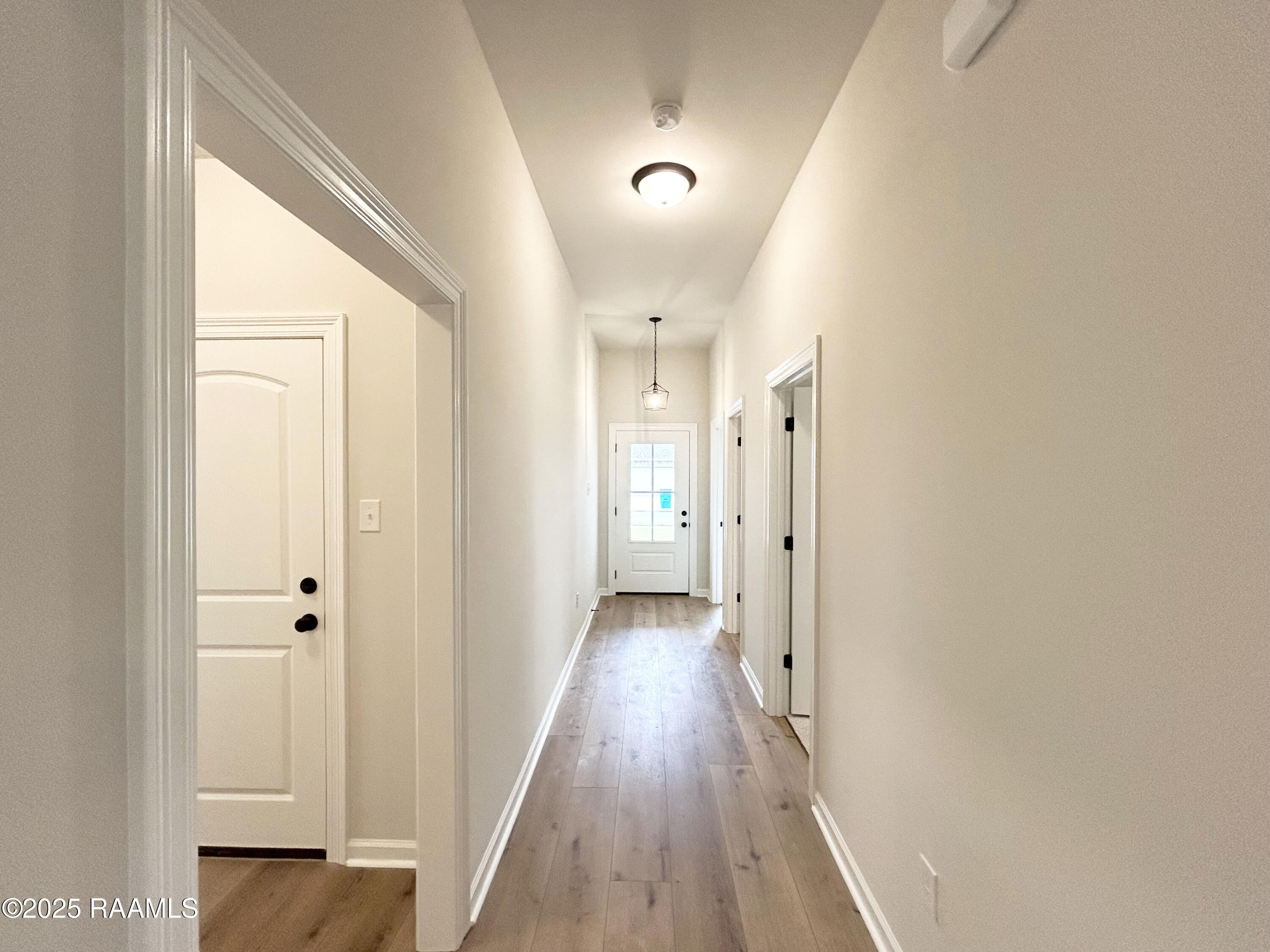409 Weaver Way Maurice, LA 70555 - Photo 3 of 12 HALLWAY