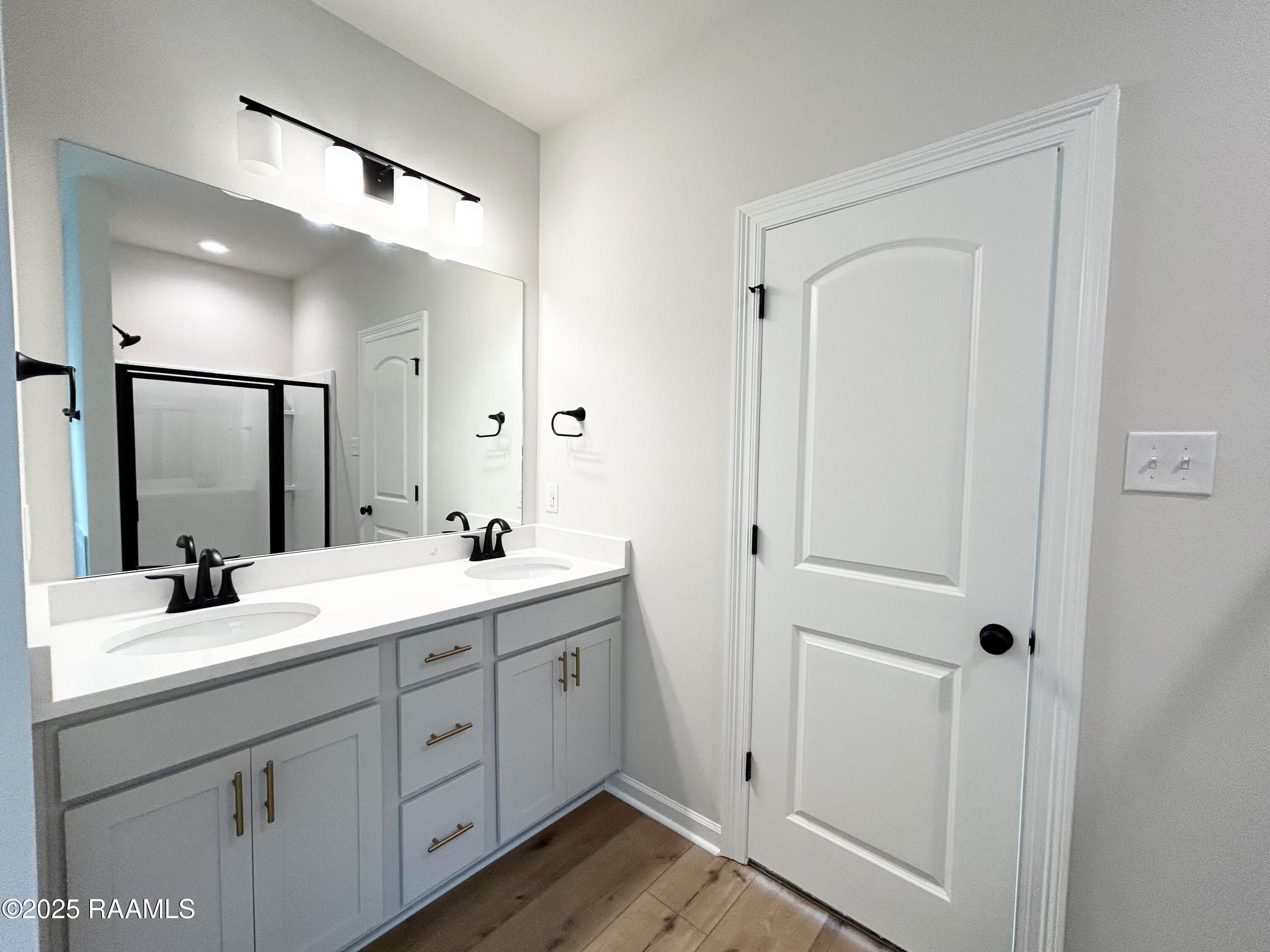 409 Weaver Way Maurice, LA 70555 - Photo 8 of 12 PRIMARY BATH