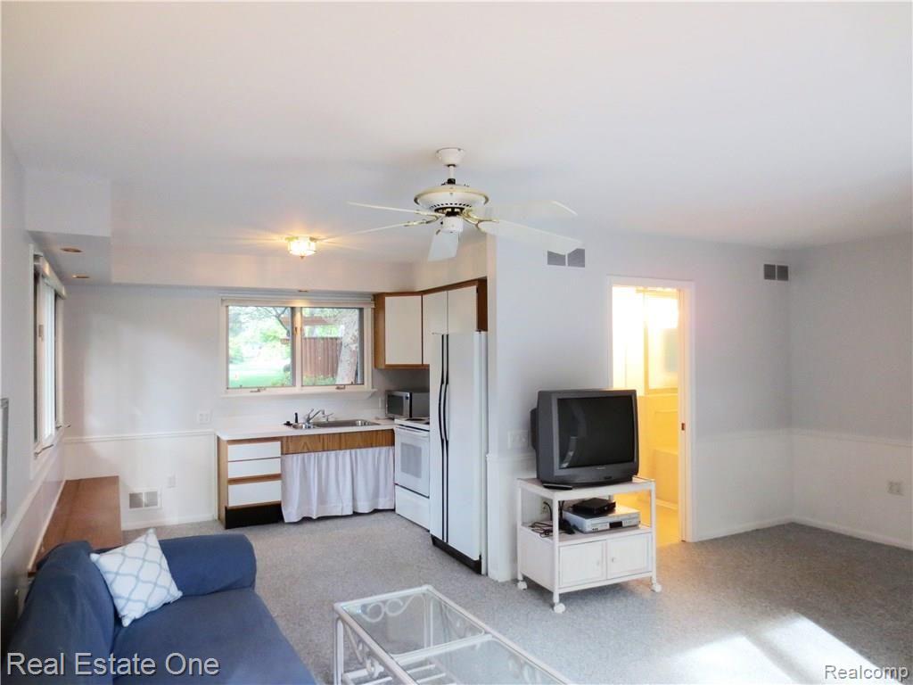764 Spartan Drive Rochester Hills, MI 48309 - Photo 25 of 50