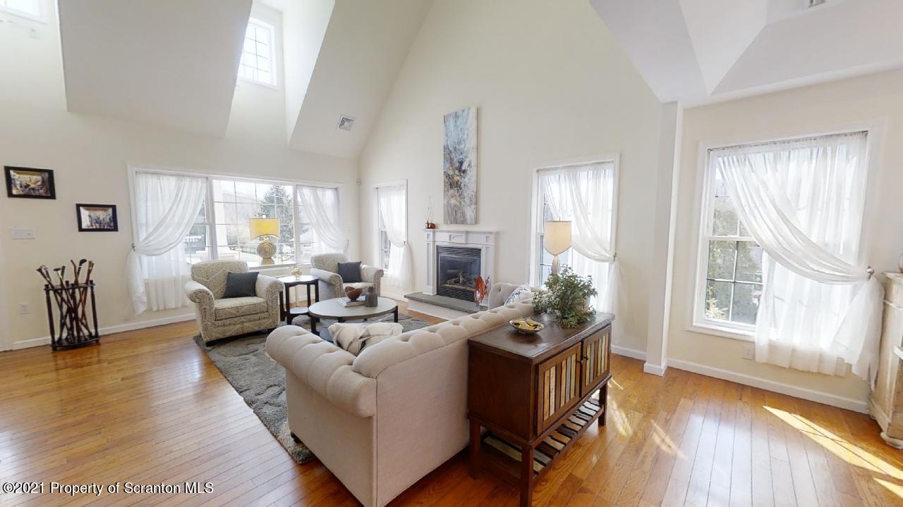 110 T Rt 360 Moscow, PA 18444 - Photo 12 of 58 Gallery Image 12