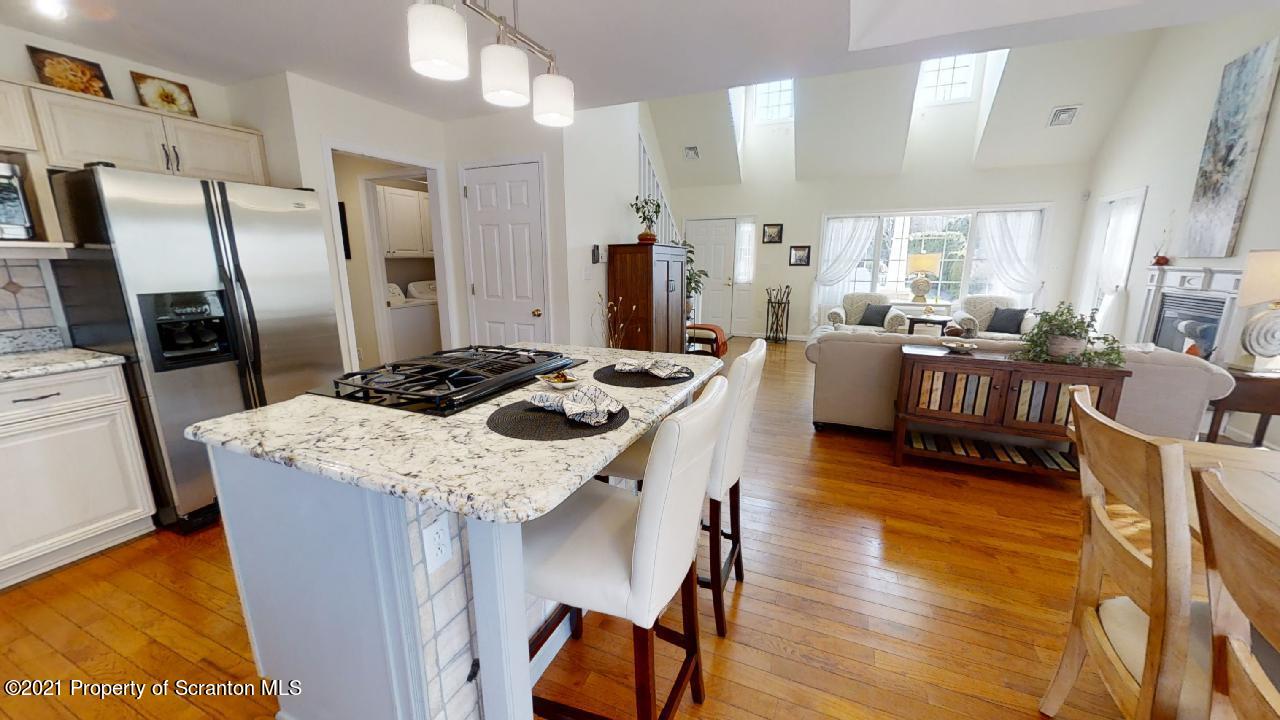 110 T Rt 360 Moscow, PA 18444 - Photo 19 of 58 Gallery Image 19