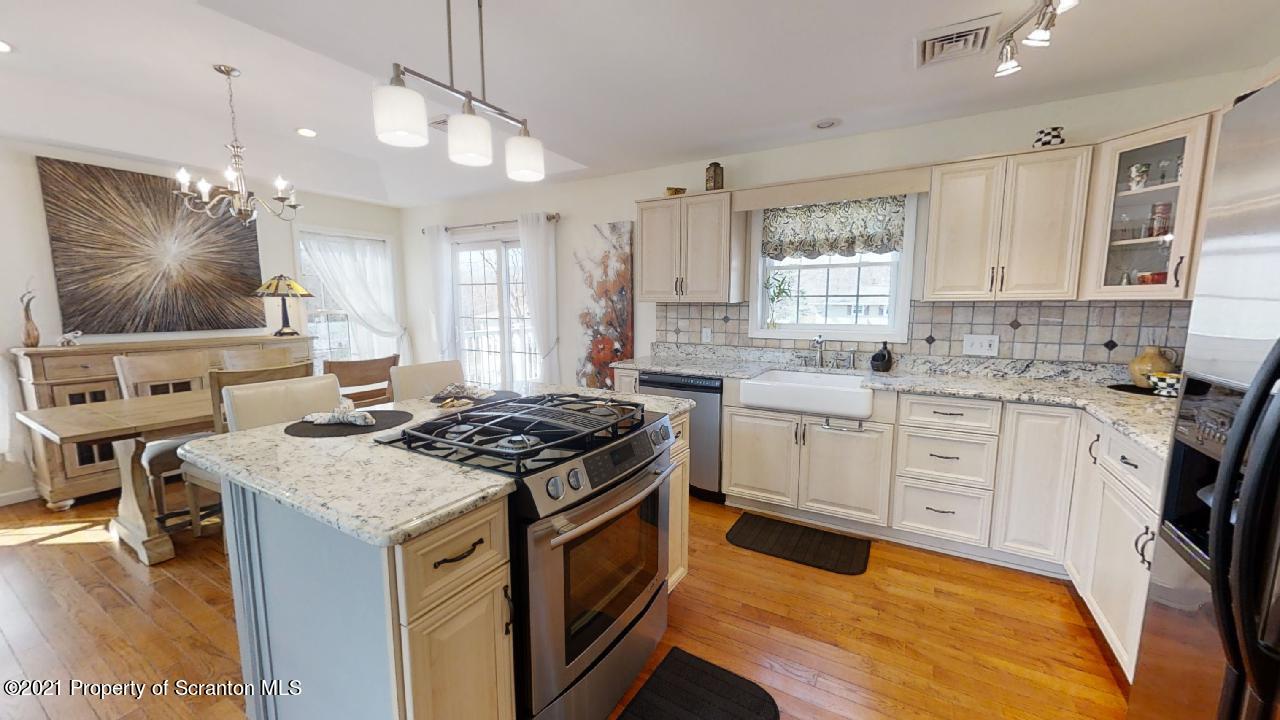 110 T Rt 360 Moscow, PA 18444 - Photo 25 of 58 Gallery Image 25