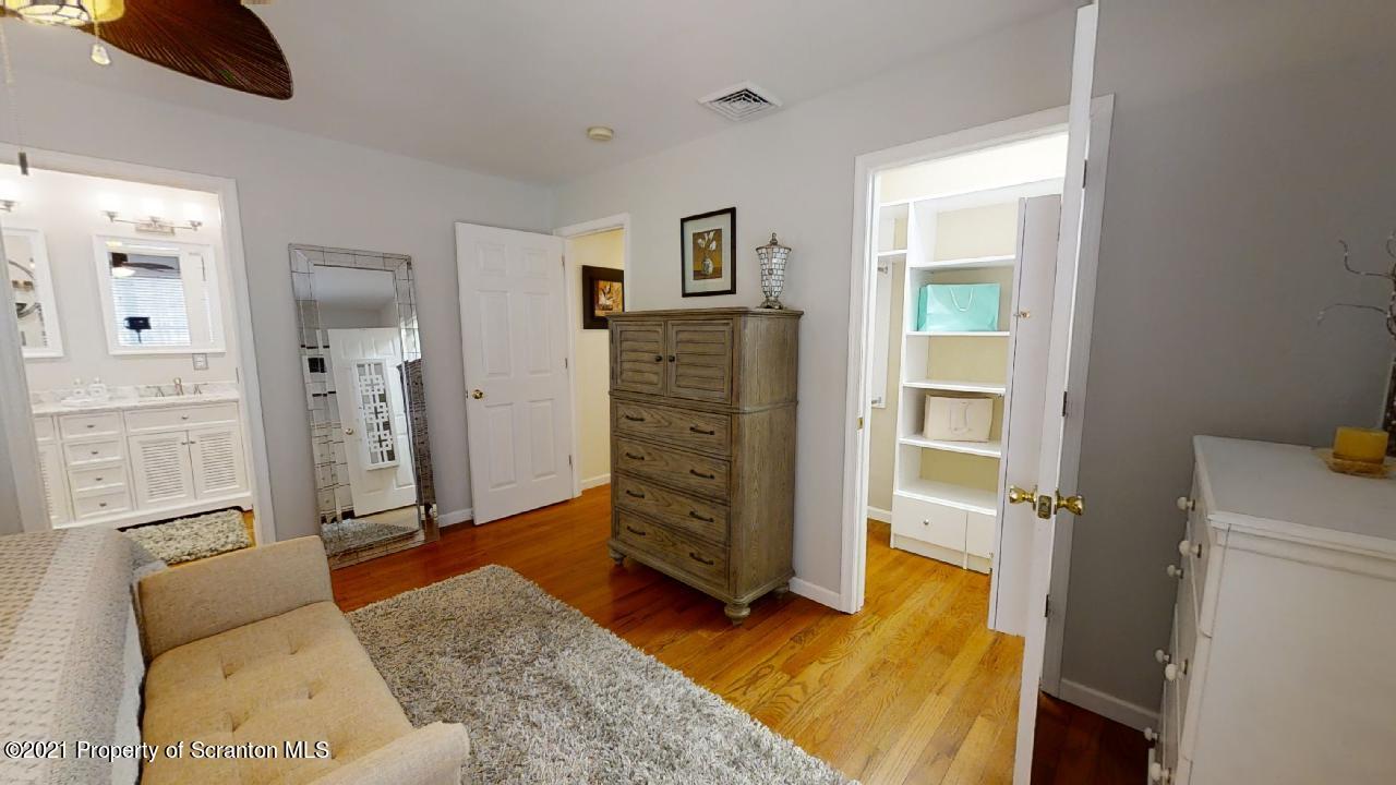 110 T Rt 360 Moscow, PA 18444 - Photo 28 of 58 Gallery Image 28