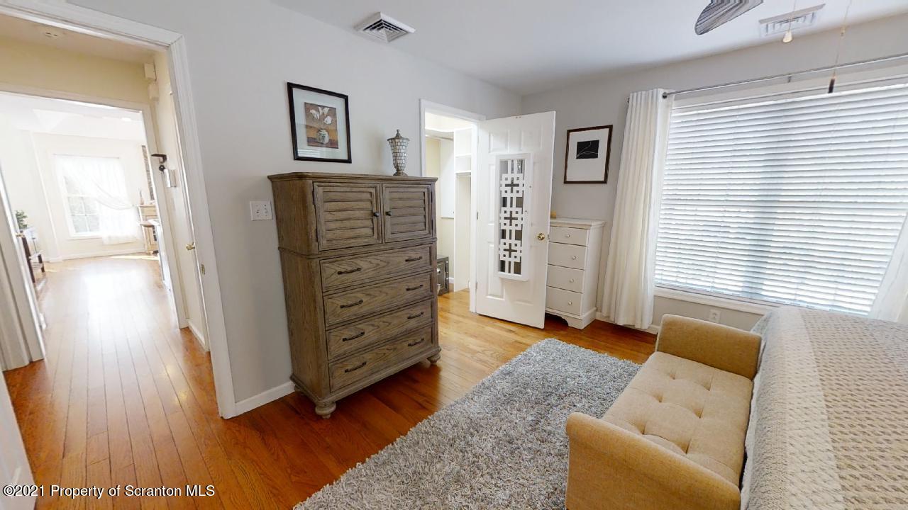 110 T Rt 360 Moscow, PA 18444 - Photo 31 of 58 Gallery Image 31