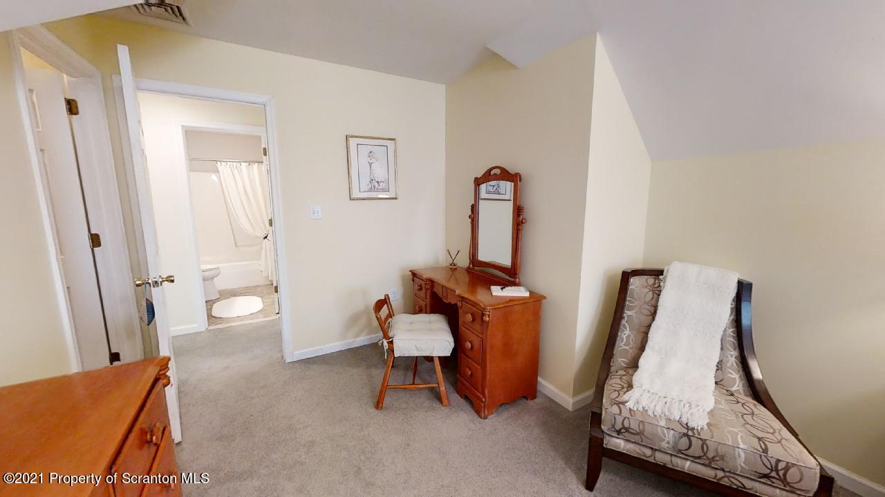 110 T Rt 360 Moscow, PA 18444 - Photo 41 of 58 Gallery Image 41