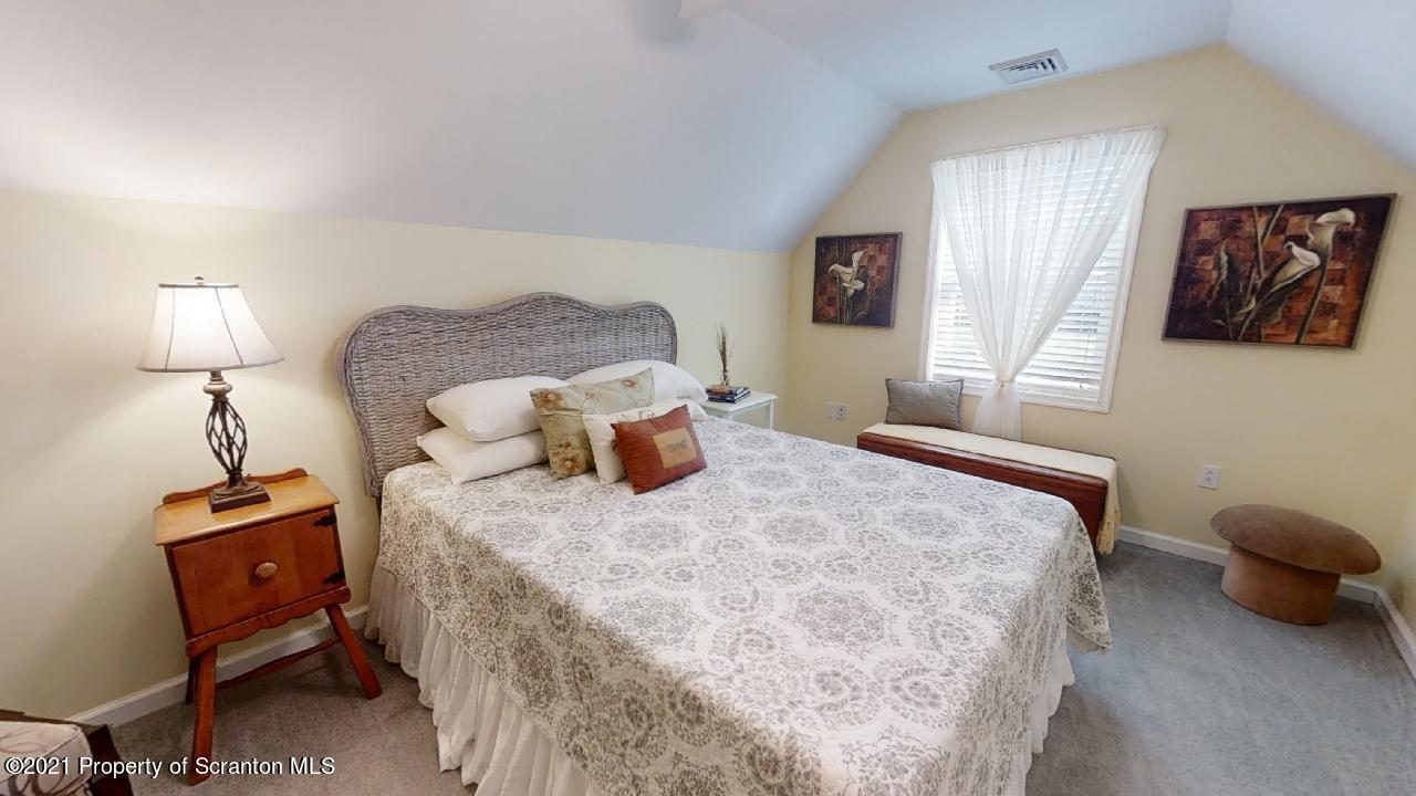 110 T Rt 360 Moscow, PA 18444 - Photo 43 of 58 Gallery Image 43