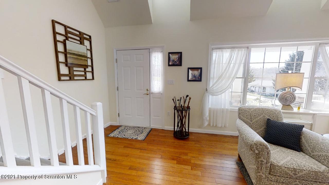 110 T Rt 360 Moscow, PA 18444 - Photo 8 of 58 Gallery Image 8