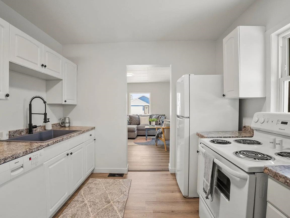 4018 North Martin Street Spokane, WA 99207 - Photo 12 of 26