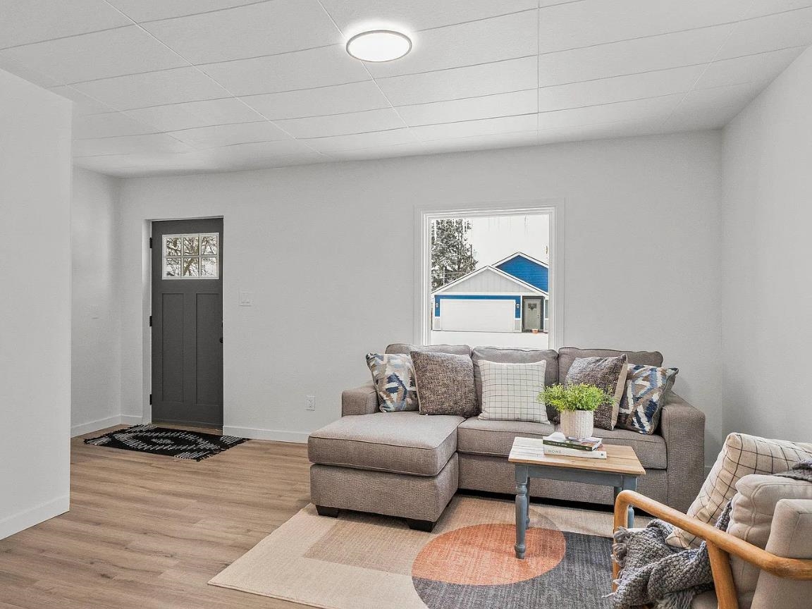 4018 North Martin Street Spokane, WA 99207 - Photo 7 of 26