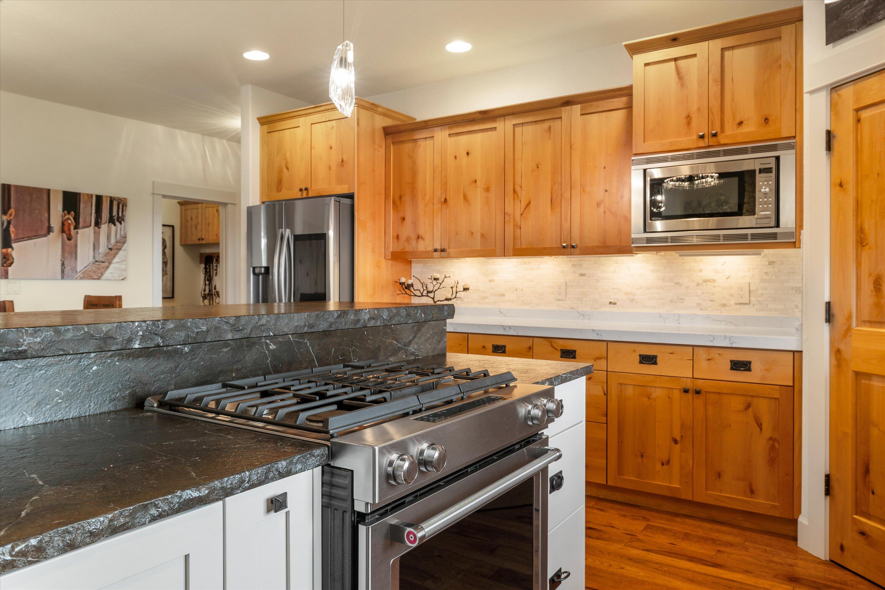 16472 South W Brasada Ranch Road Powell Butte, OR 97753 - Photo 26 of 85 16-JILL ROSELL_6_4624