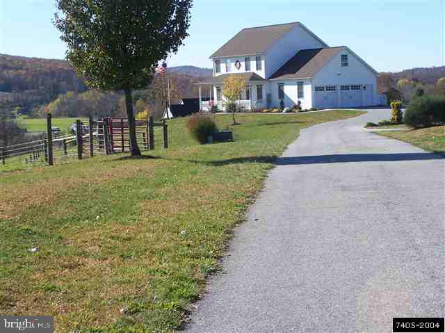 217 Big Mt Road Dover, PA 17315 - Photo 2 of 21 Gallery Image 2