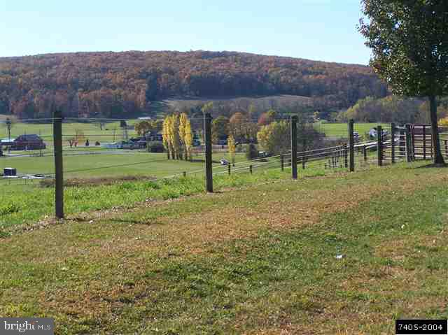 217 Big Mt Road Dover, PA 17315 - Photo 4 of 21 Gallery Image 4
