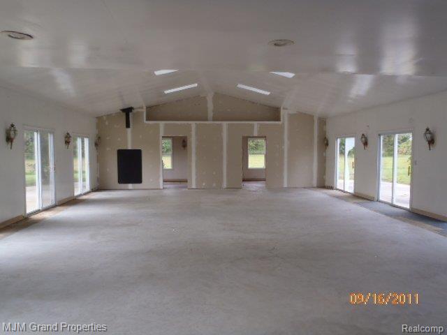 12686 Wells Road Milan, MI 48160 - Photo 15 of 18 12686 Wells Sun Room