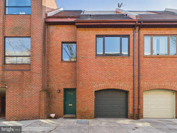 $915,000 | 2036 Appletree Street, Philadelphia, PA 19103