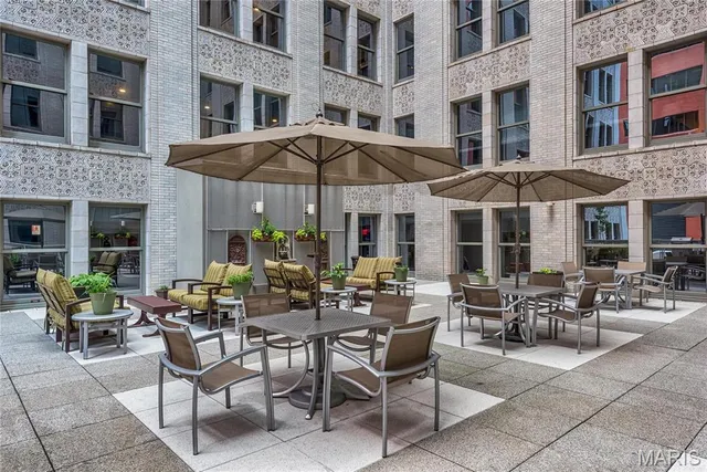 $117,900 | 314 North Broadway, Unit 1005, St. Louis, MO 63102