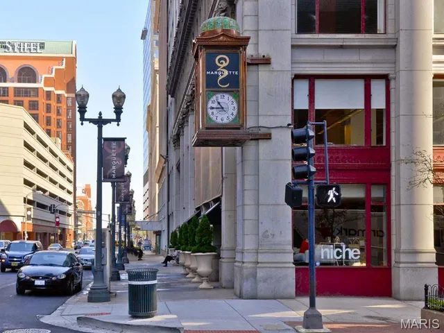 $117,900 | 314 North Broadway, Unit 1005, St. Louis, MO 63102