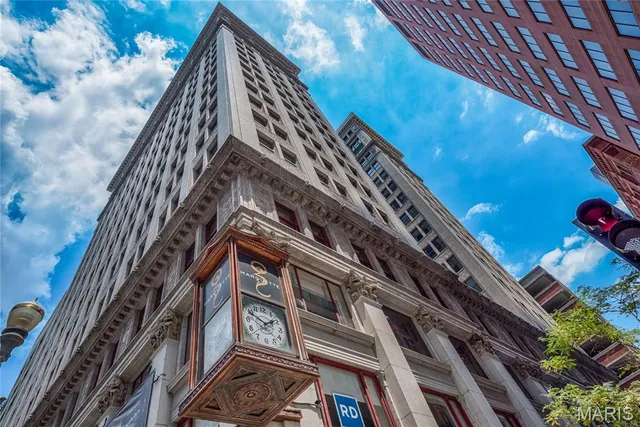 $117,900 | 314 North Broadway, Unit 1005, St. Louis, MO 63102