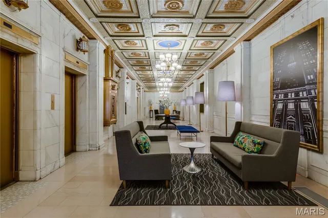 $117,900 | 314 North Broadway, Unit 1005, St. Louis, MO 63102