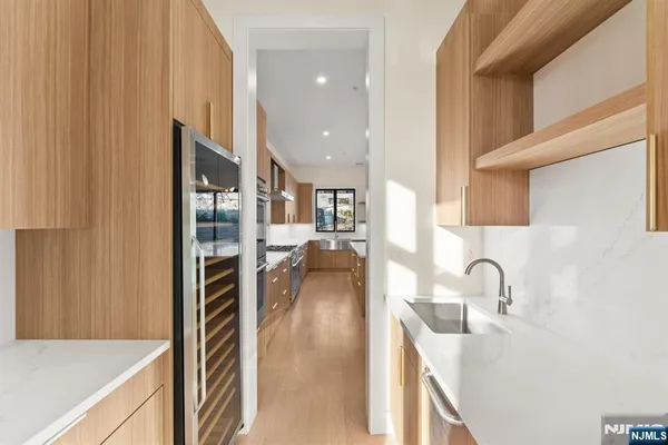 $2,499,000 | 61 Edgewater Road, Cliffside Park, NJ 07010