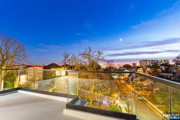 $2,499,000 | 61 Edgewater Road, Cliffside Park, NJ 07010
