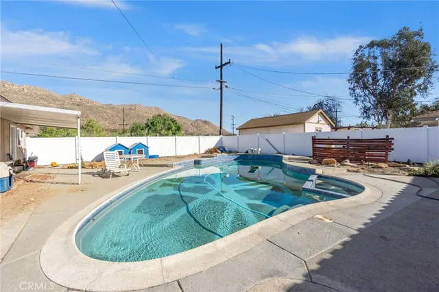 $715,000 | 20409 Harvard Way, Riverside, CA 92507