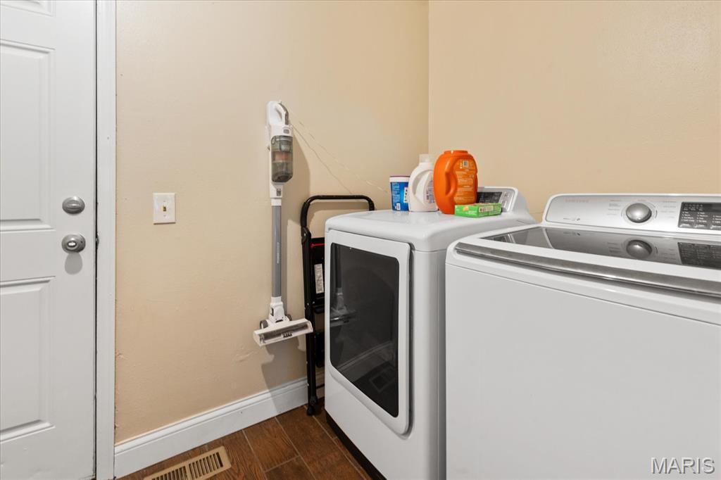 3809 Salvation Road Florissant, MO 63034 - Photo 28 of 35