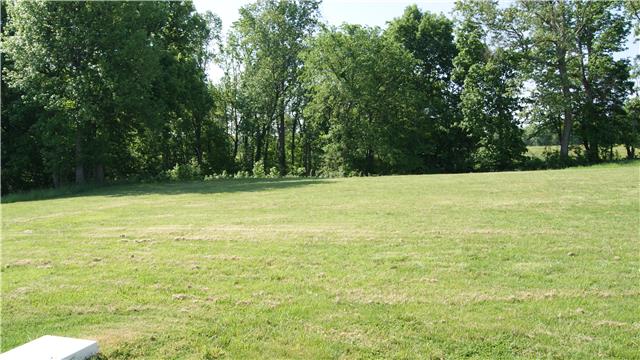 363 West Hester Road Cottontown, TN 37048 - Photo 4 of 14