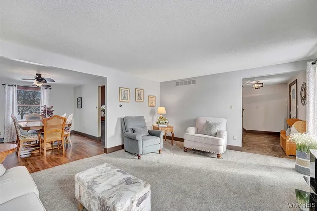 $379,900 | 3540 Howard Road, Hamburg, NY 14075