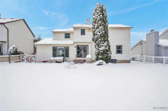 $379,900 | 3540 Howard Road, Hamburg, NY 14075