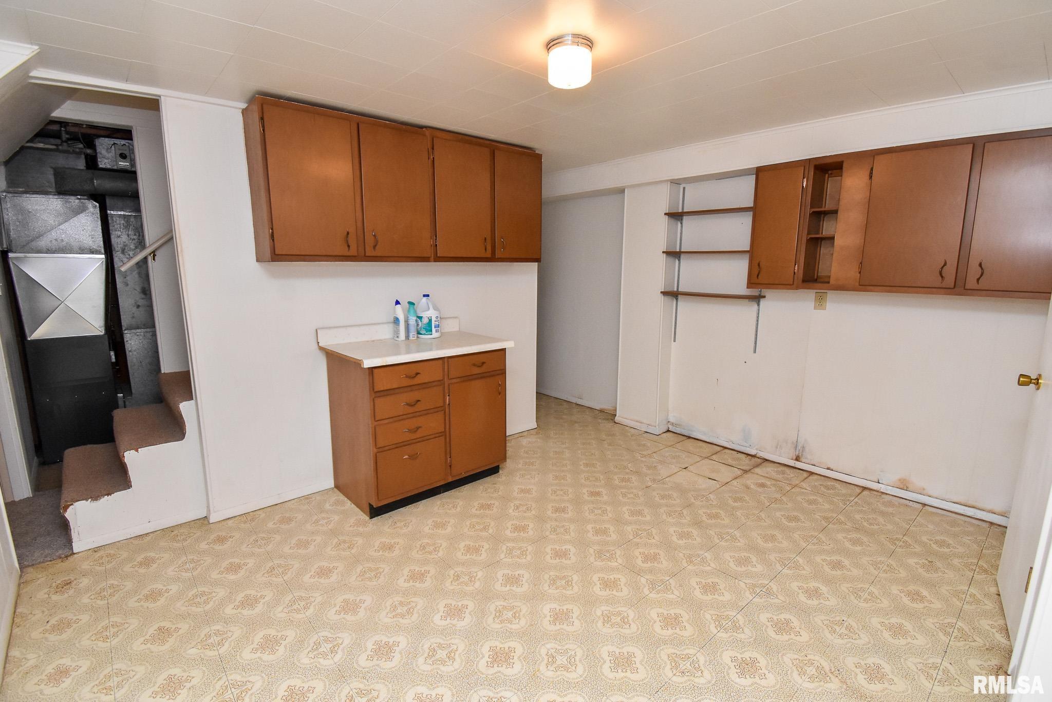 407 Sherwood Park Road Washington, IL 61571 - Photo 28 of 36 Gallery Image 28