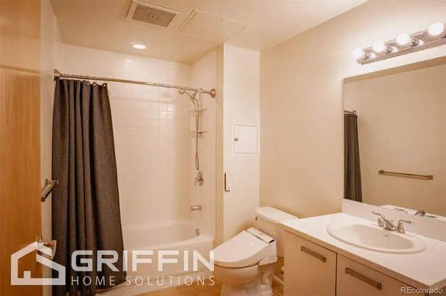 $1,745 | 3100 Huron Street, Unit 1B, Denver, CO 80202