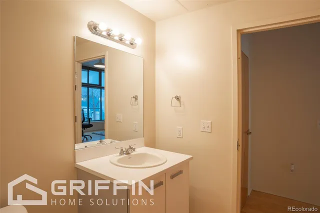 $1,745 | 3100 Huron Street, Unit 1B, Denver, CO 80202