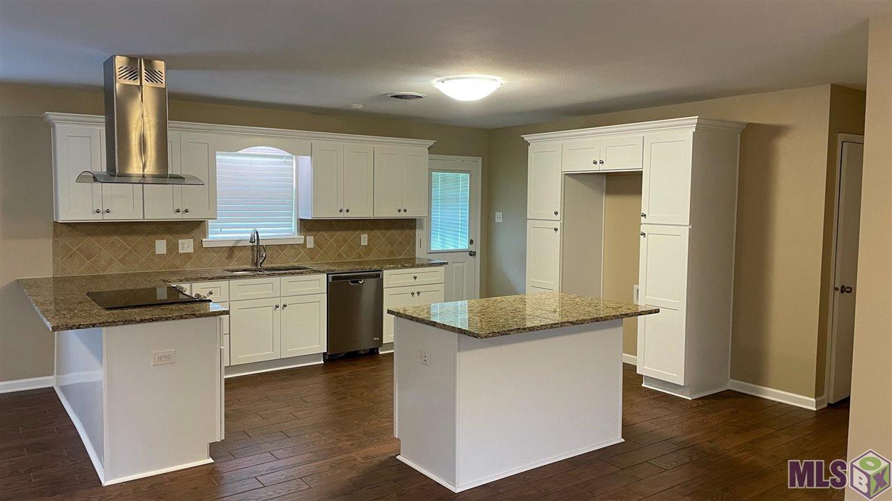 9589 Vienna Avenue Baton Rouge, LA 70810 - Photo 2 of 5