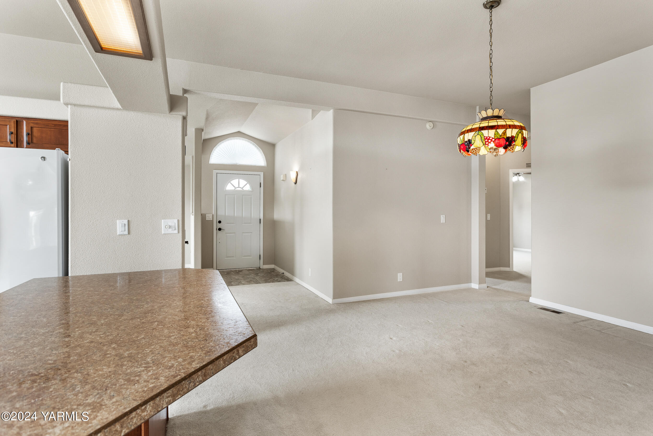 7001 Cottage Way Yakima, WA 98908 - Photo 18 of 40 7001CottageWay_18-2