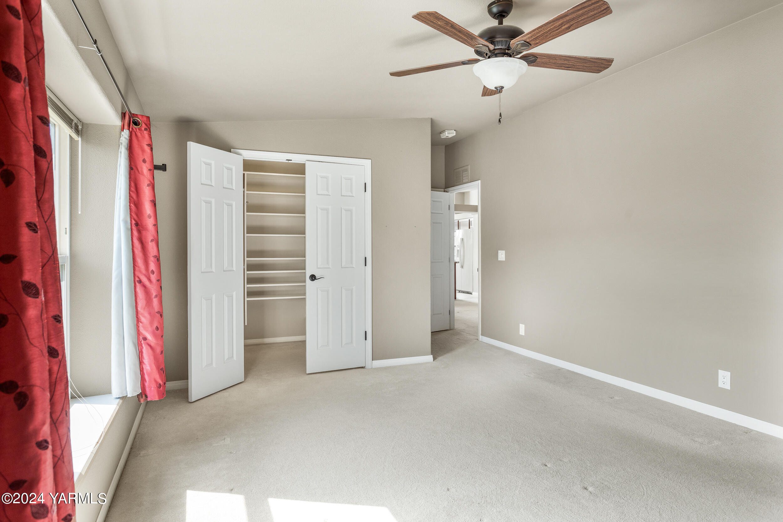 7001 Cottage Way Yakima, WA 98908 - Photo 21 of 40 7001CottageWay_21-2