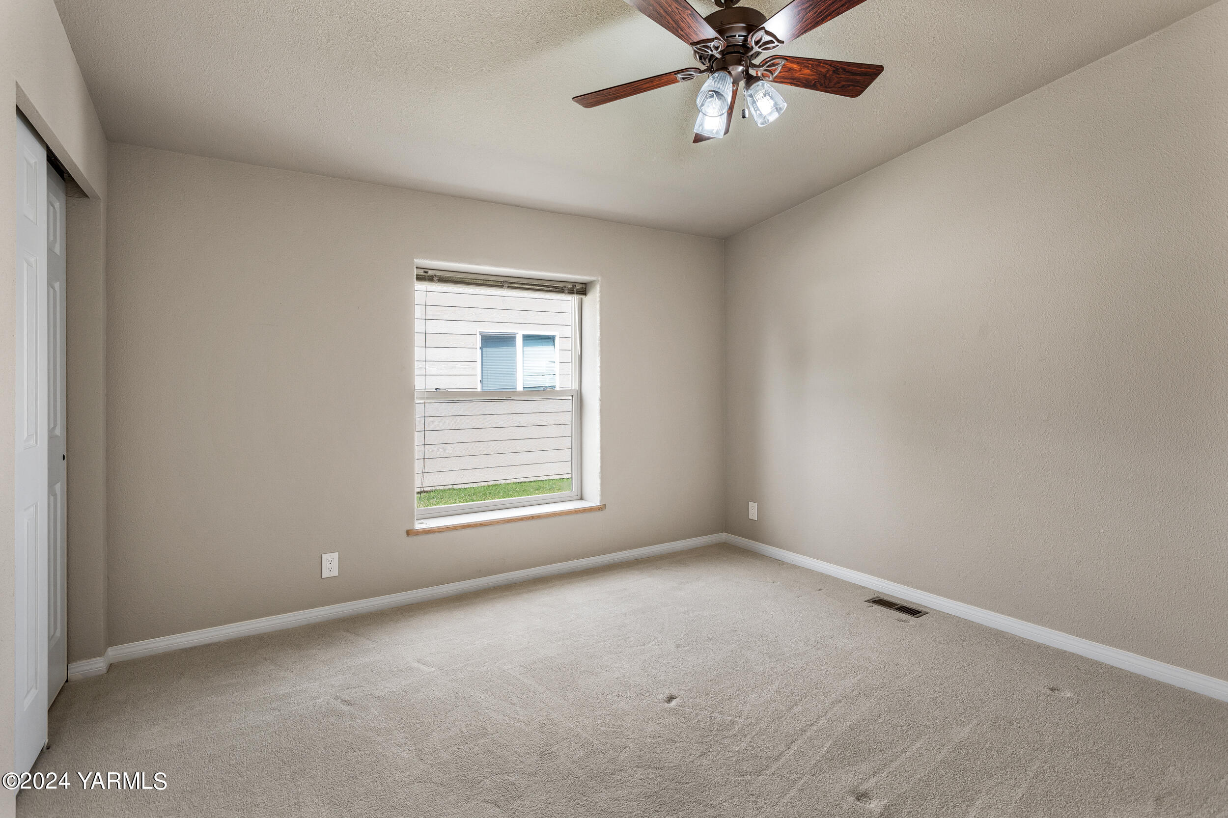7001 Cottage Way Yakima, WA 98908 - Photo 26 of 40 7001CottageWay_26-2