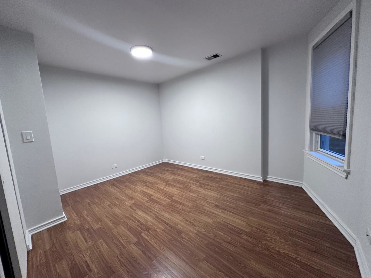 240 West 31st Street, Unit 2W Chicago, IL 60616 - Photo 5 of 9